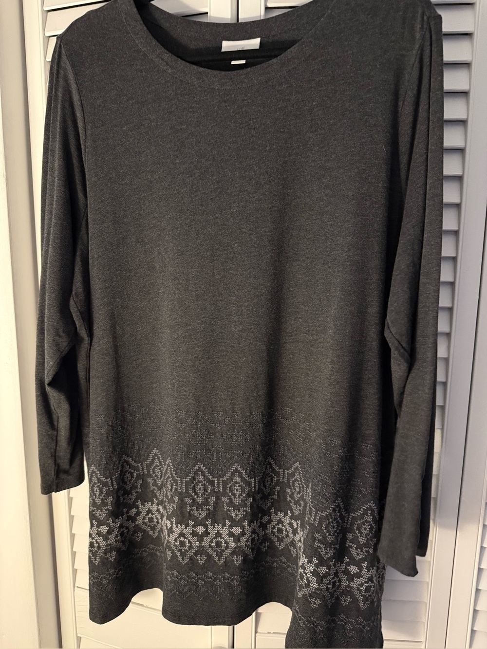 J.Jill Tunic 1X long sleeved dark gray top with embroidered details EUC